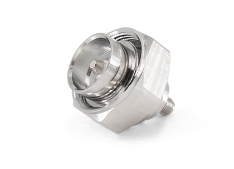 DIN公头转SMA母头射频转接器